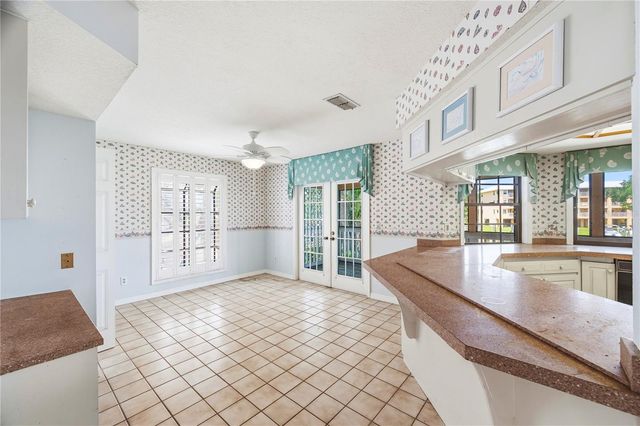 1136 3RD AVENUE S, Tierra Verde, FL 33715