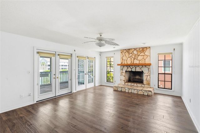 1136 3RD AVENUE S, Tierra Verde, FL 33715