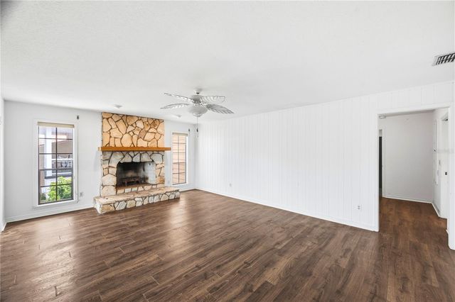 1136 3RD AVENUE S, Tierra Verde, FL 33715