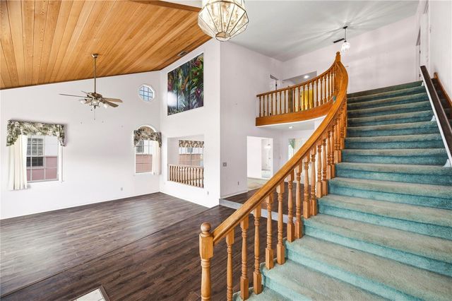 1136 3RD AVENUE S, Tierra Verde, FL 33715