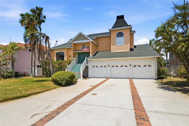 1136 3RD AVENUE S, Tierra Verde, FL 33715