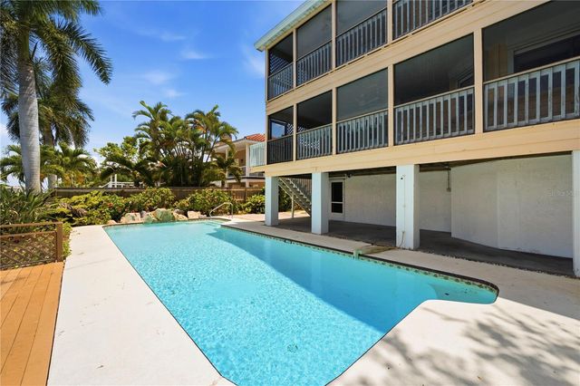 1136 3RD AVENUE S, Tierra Verde, FL 33715