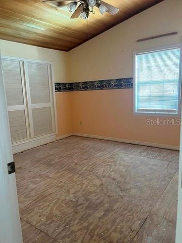 1136 3RD AVENUE S, Tierra Verde, FL 33715