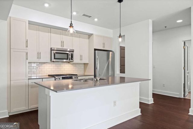 1100 Howell Mill Road NW 212, Atlanta, GA 30318