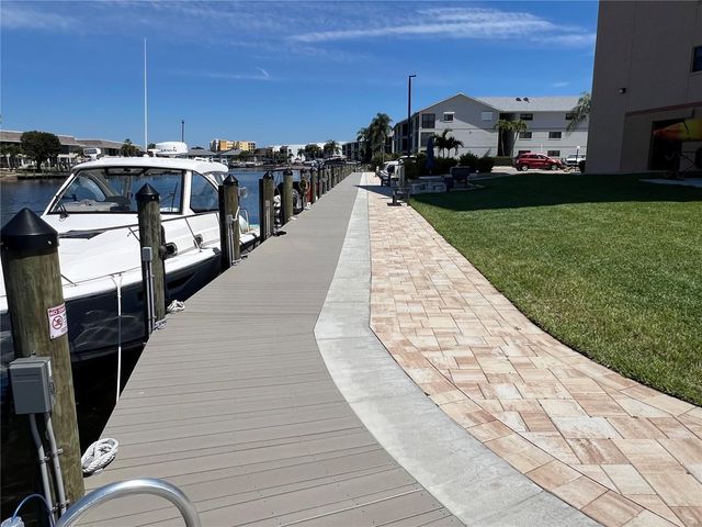 4260 SE 20TH PLACE 801, Cape Coral, FL 33904