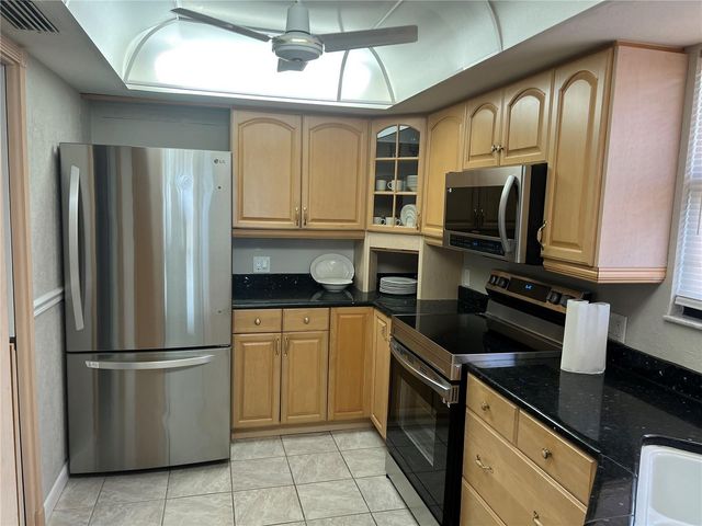 4260 SE 20TH PLACE 801, Cape Coral, FL 33904