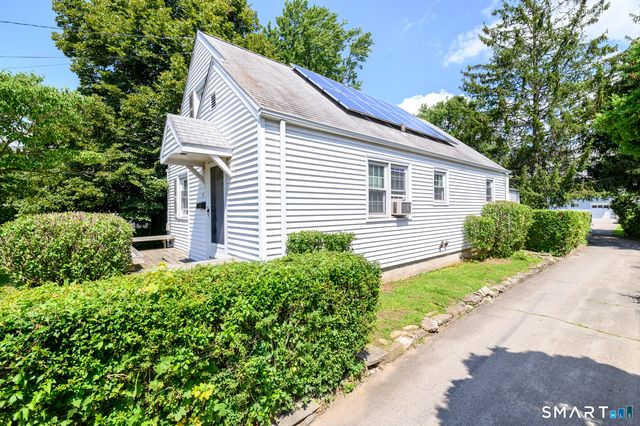 9 Penzance Road, Stamford, CT 06902