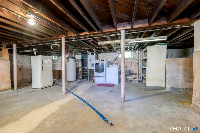 9 Penzance Road, Stamford, CT 06902