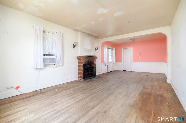 9 Penzance Road, Stamford, CT 06902