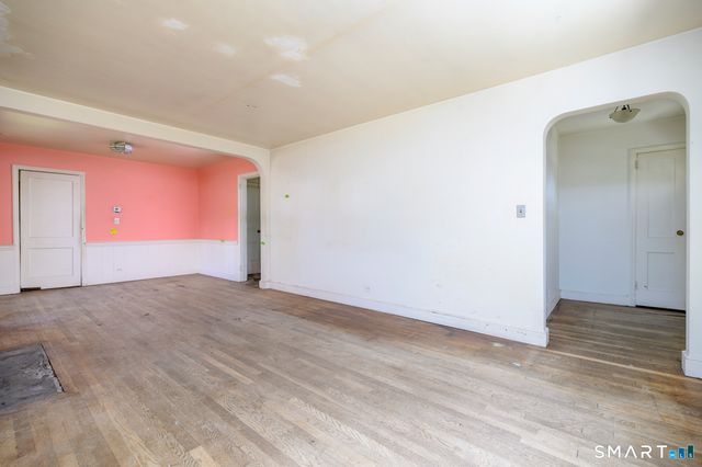 9 Penzance Road, Stamford, CT 06902