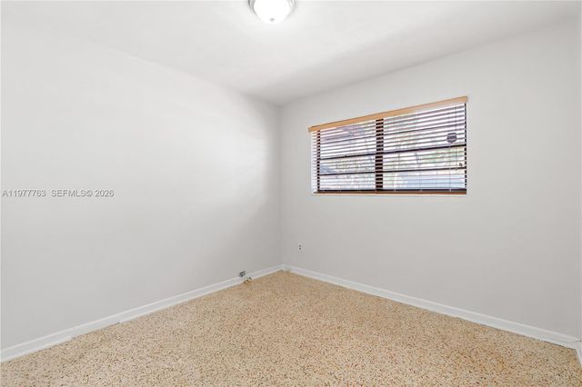 1100 W 53rd Ter, Hialeah, FL 33012