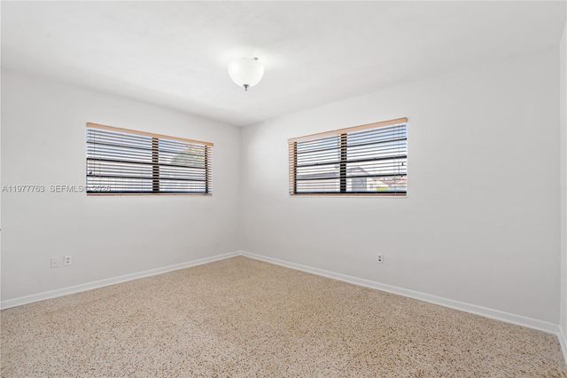 1100 W 53rd Ter, Hialeah, FL 33012