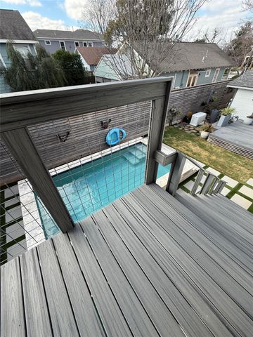 618 E 16th Street, Houston, TX 77008