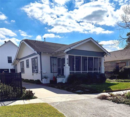 618 E 16th Street, Houston, TX 77008