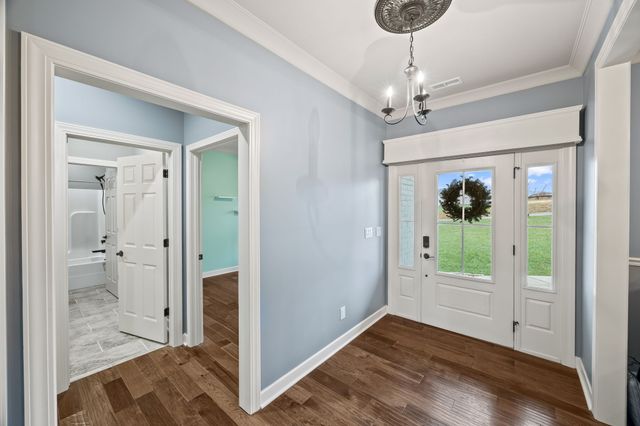 4068 Charlton Sq, Cookeville, TN 38501