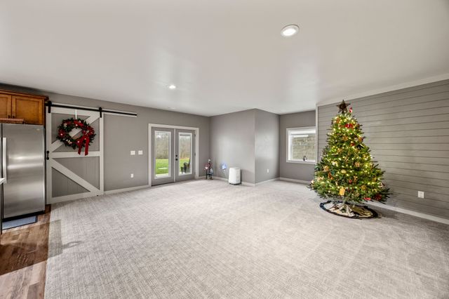 4068 Charlton Sq, Cookeville, TN 38501