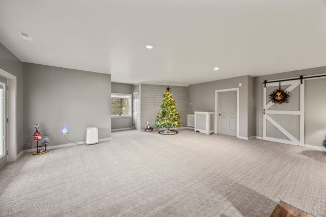 4068 Charlton Sq, Cookeville, TN 38501