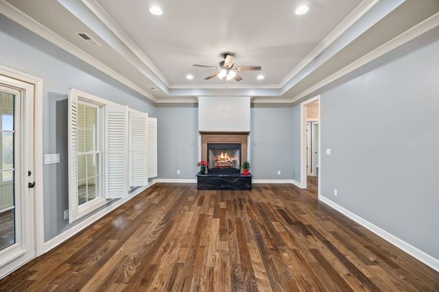 4068 Charlton Sq, Cookeville, TN 38501