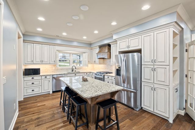 4068 Charlton Sq, Cookeville, TN 38501