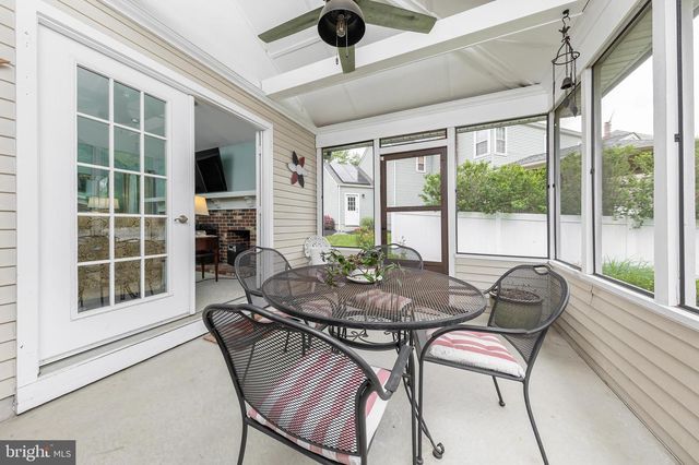 28 PELHAM, West Deptford, NJ 08051
