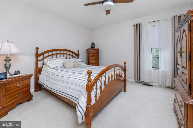 28 PELHAM, West Deptford, NJ 08051