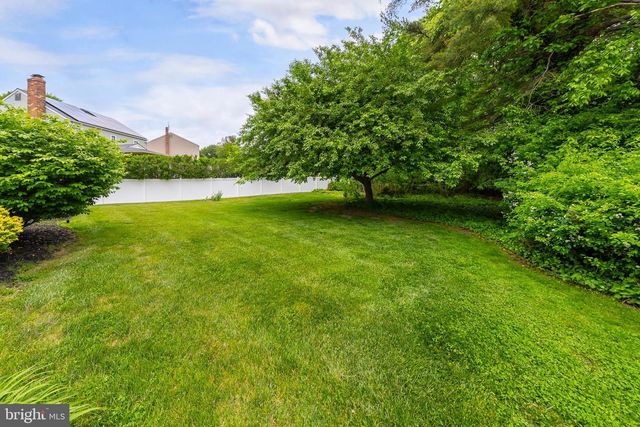 28 PELHAM, West Deptford, NJ 08051