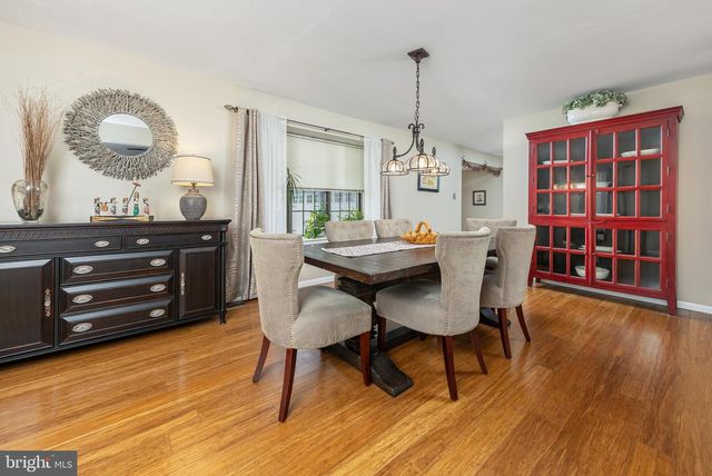 28 PELHAM, West Deptford, NJ 08051
