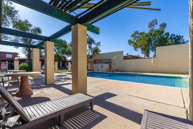 6529 N 24th Lane, Phoenix, AZ 85015