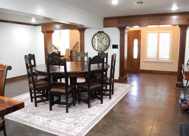 917 East Street, Graham, TX 76450