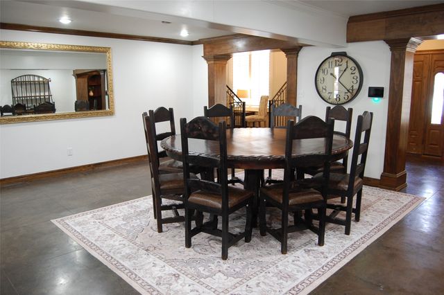 917 East Street, Graham, TX 76450