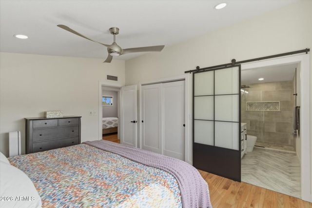 3929 E MERCER Lane, Phoenix, AZ 85028