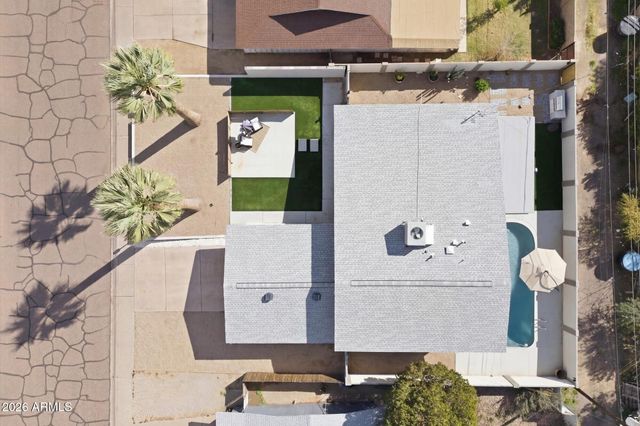 3929 E MERCER Lane, Phoenix, AZ 85028