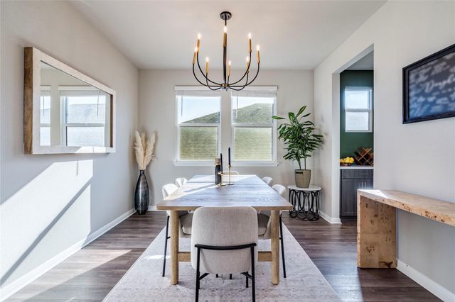 450 Sue Peaks LOOP, Dripping Springs, TX 78620