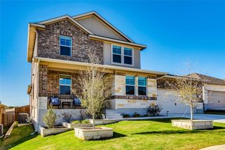 450 Sue Peaks LOOP, Dripping Springs, TX 78620