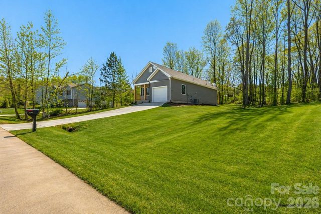2331 Merts Way, Hudson, NC 28638