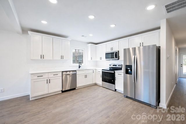 2331 Merts Way, Hudson, NC 28638
