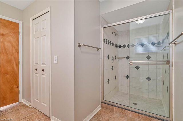634 SE 32nd ST, Cape Coral, FL 33904