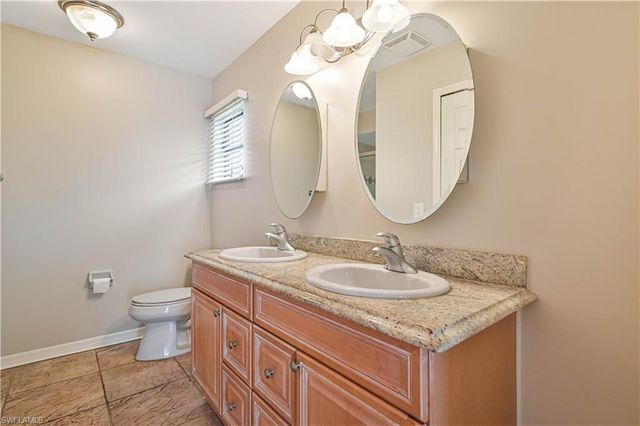 634 SE 32nd ST, Cape Coral, FL 33904