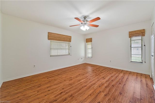 634 SE 32nd ST, Cape Coral, FL 33904