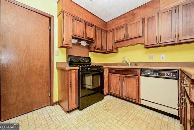 3729 Salem Trail, Lithonia, GA 30038