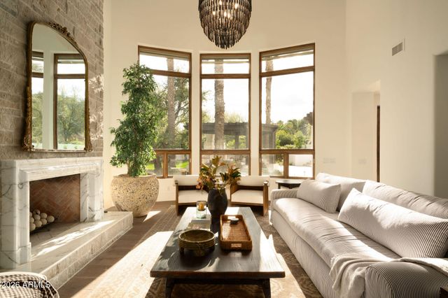 6641 E MEADOWLARK Lane, Paradise Valley, AZ 85253