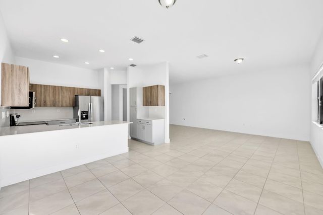 5650 Agostino Way, Ave Maria, FL 34142