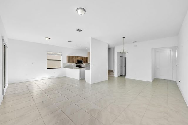 5650 Agostino Way, Ave Maria, FL 34142