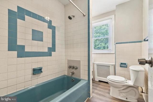 335 DARBY TER, Darby, PA 19023