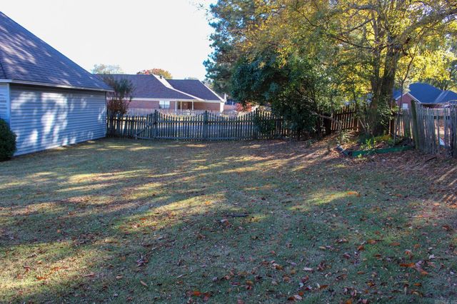 509 Chesapeake, Searcy, AR 72143