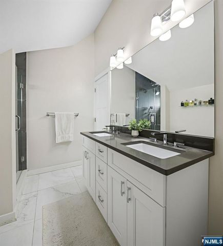 19-21 78th, North Bergen, NJ 07047