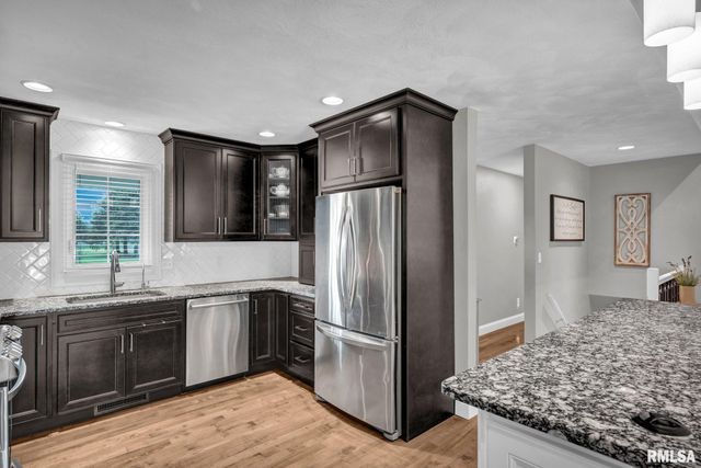 5220 S ACRE Road, Mapleton, IL 61547