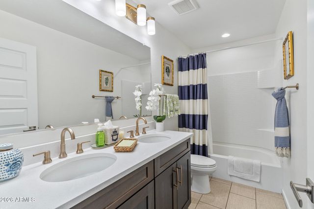 19688 W TURNEY Avenue, Litchfield Park, AZ 85340