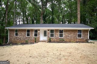 3941 Canterbury Walk, Douglasville, GA 30135