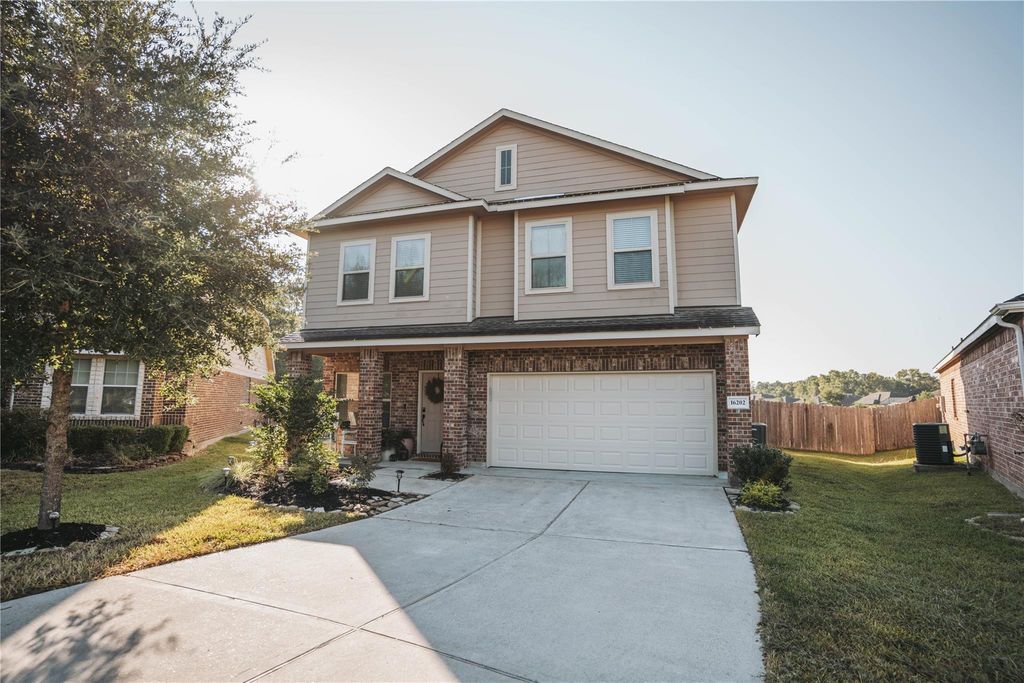 16202 Augusta Oaks Court, Crosby, TX 77532